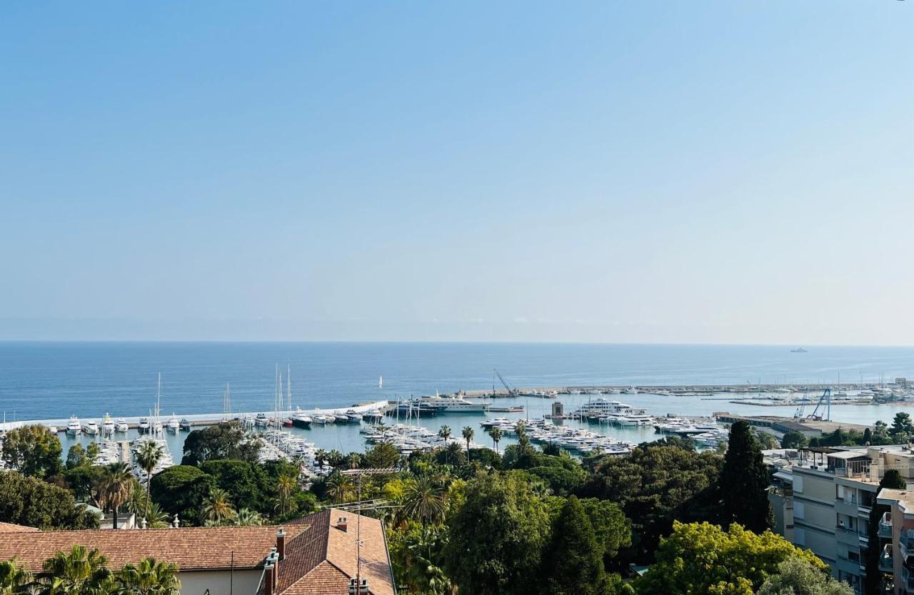 Special Home Vista Mare E Parcheggio Privato 圣雷默 外观 照片