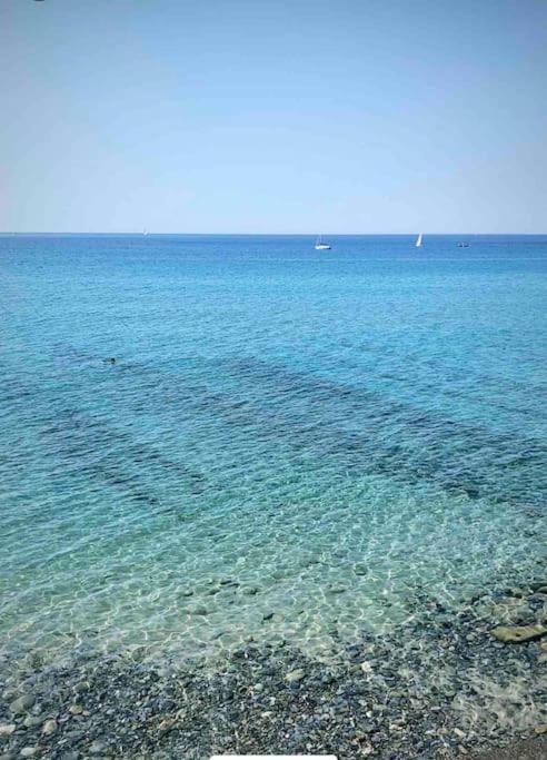 Special Home Vista Mare E Parcheggio Privato 圣雷默 外观 照片
