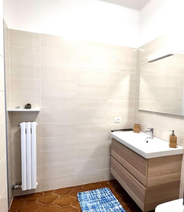 Special Home Vista Mare E Parcheggio Privato 圣雷默 外观 照片