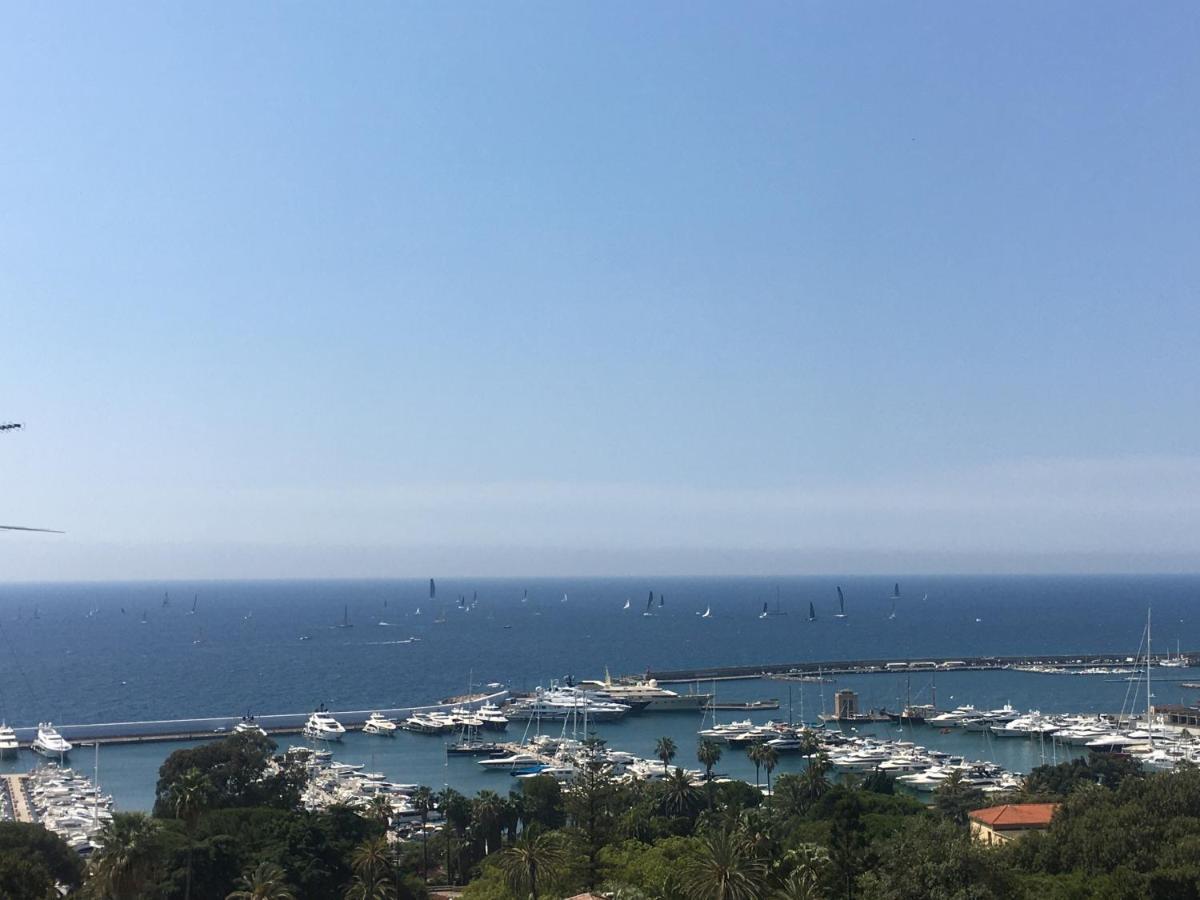 Special Home Vista Mare E Parcheggio Privato 圣雷默 外观 照片