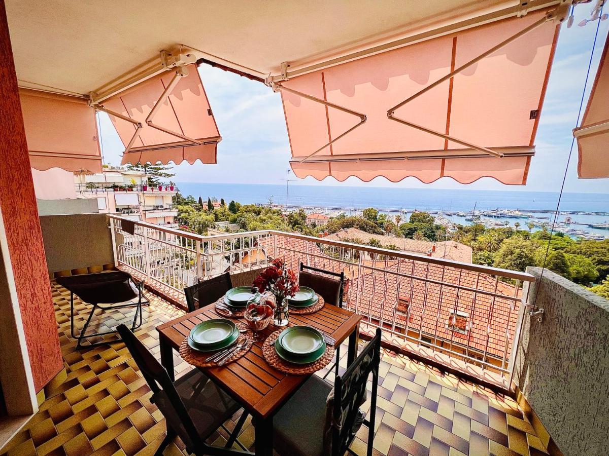 Special Home Vista Mare E Parcheggio Privato 圣雷默 外观 照片